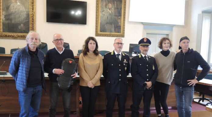 Sicuri in moto, il progetto di Anmig nelle scuole lecchesi