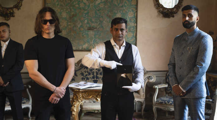 L’artista lecchese Tomaini dipinge sopra un autoritratto di Rembrandt da 18 milioni di dollari