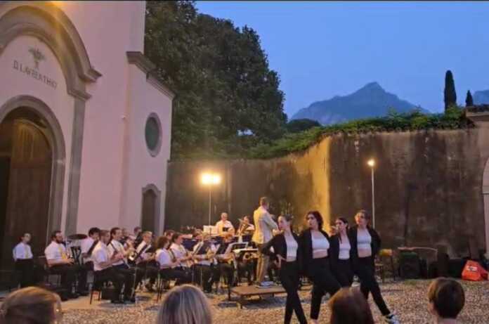 Corpo Musicale Mandellese concerto abbadia