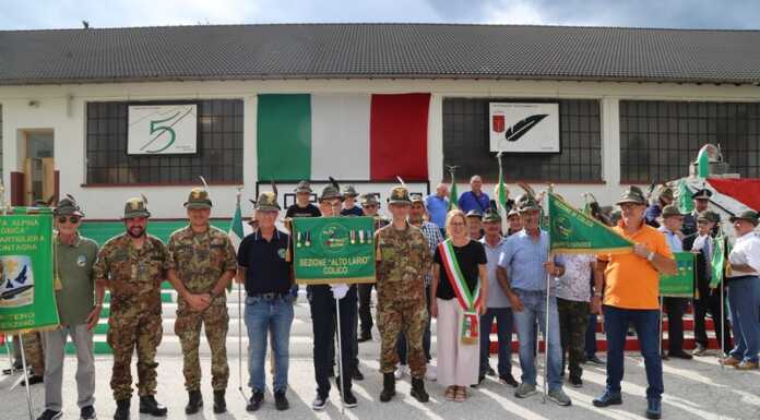 Festa 5° Reggimento Alpini: sezione di Colico presente a Vipiteno Festa 5° Reggimento Alpini sezione Colico
