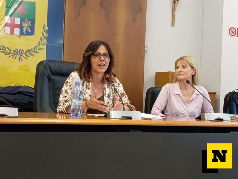 Colico Resta a Lecco provincia conferenza