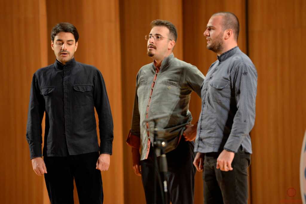 Adilei coro georgiano