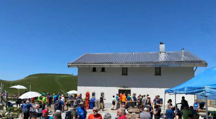 In tantissimi al raduno del CAI Lecco ai Piani di Bobbio per “celebrare” la montagna Rifugio Lecco
