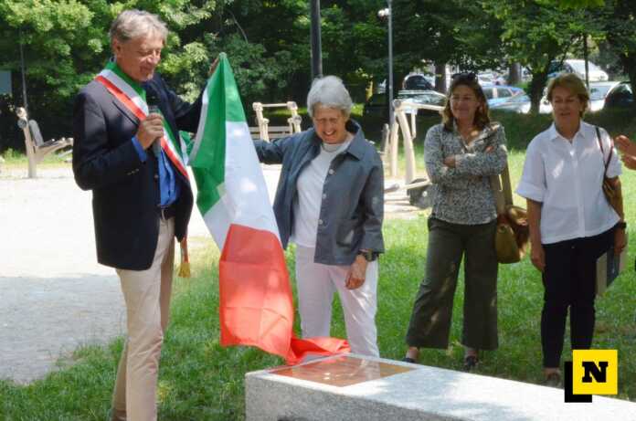 Calolzio_inaugurazione_panchina_Pino_Cima-Cartiera_Adda_20250611_00020