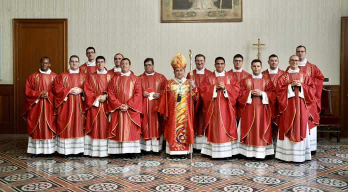 Merate e Cassago in festa per i nuovi sacerdoti don Amilkar e don Davide Ordinazione sacerdotale diocesi Milano 2025