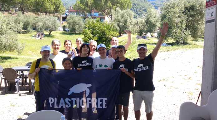 Evento PlasticFree ad Abbadia Lariana: raccolti 50 kg di rifiuti