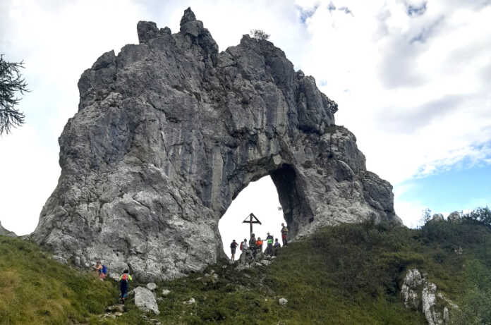 Porta di Prada_rifugio Bogani_Vo di Moncodeno_Foto di Elsa Giumelli guide alpine Porta Prada