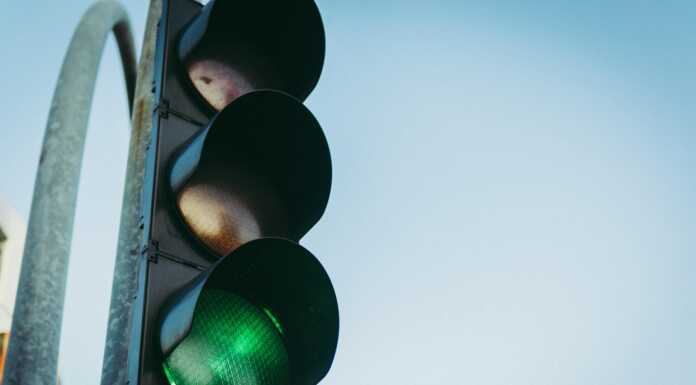 Sp 62 della Valsassina. Riaperto il tratto tra Taceno e Bellano semaforo verde