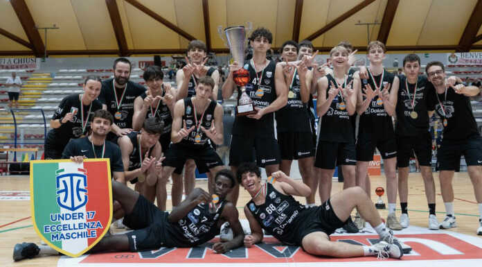 Basket giovanile. Cheickh Niang campione d’Italia U17 Trento Cheickh Niang scudetto U17 20250623