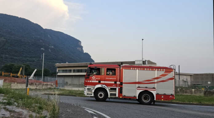 Falso allarme a Lecco per caduta deltaplano a Rivabella Vigili del Fuoco sul posto