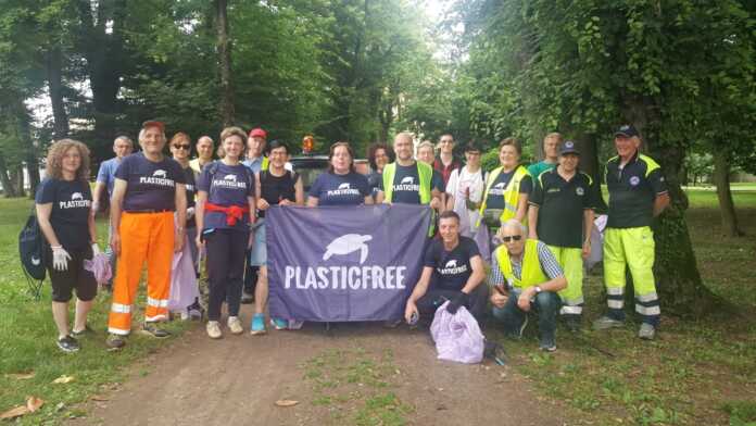 Lomagna plastic free