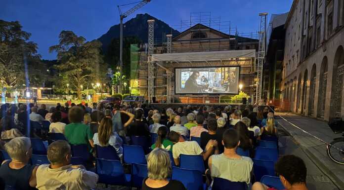 Cinema all’aperto, il 24 in piazza Garibaldi a Lecco il film “ll Nibbio” cinema piazza garibaldi