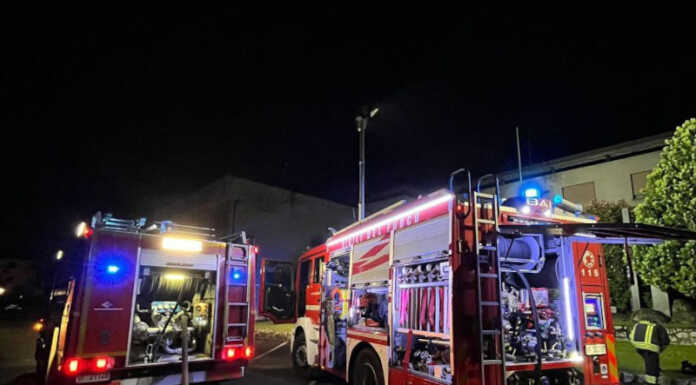 Incendio auto della Polizia Locale: denunciato un 38enne di Colico Colico incendio auto Amministrazione comunale Vigili del Fuoco