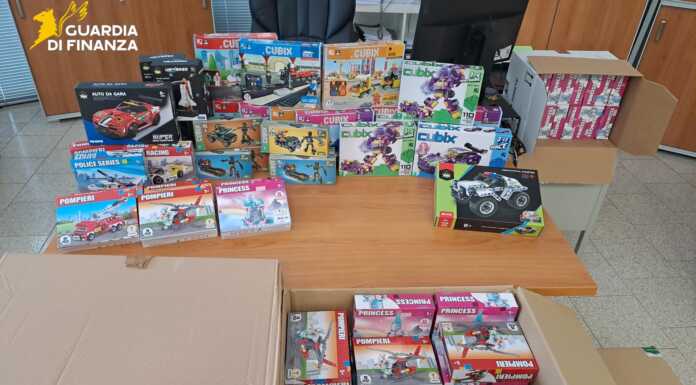 Lego contraffatti, maxi sequestro della Guardia di Finanza