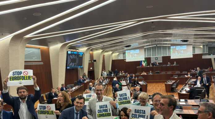 Mozione della Lega contro il blocco UE dei Diesel approvata La protesta della Lega in Regione