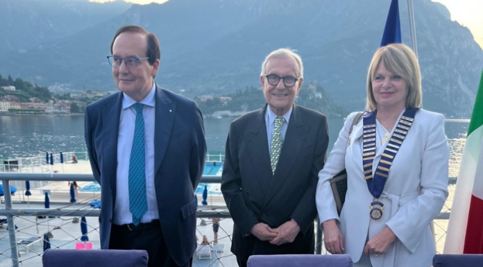 Rotary Club Lecco Alessandro Manzoni. Passaggio di testimone tra Antonia Benedetti e Antonio Rusconi