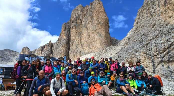 CAI Ballabio: in 50 alla due giorni in Val di Fassa Il gruppo dei Cai Ballabio che ha partecipato alla due giorni