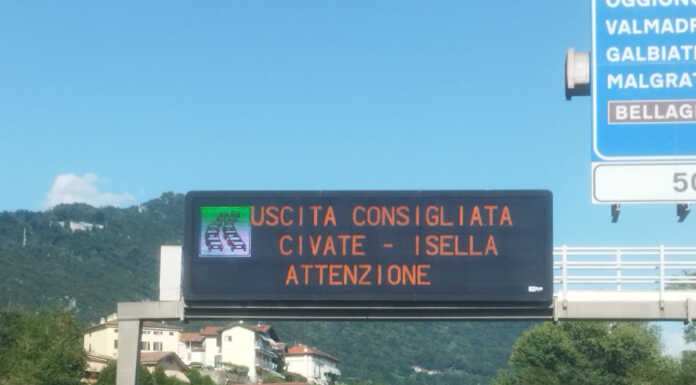 Bloccata la SS36 verso Lecco: veicolo fermo nella galleria del Barro SS36 cartello Anas