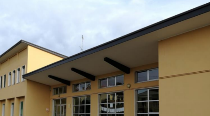 Casatenovo, risparmio energetico a scuola con la sostituzione dei serramenti al plesso di Grassi