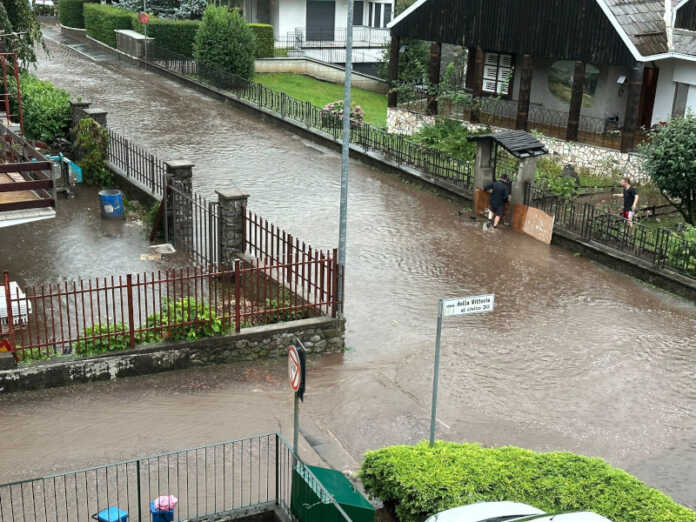 introbio-nubifragio-allagamenti-20250724 Introbio nubifragio allagamenti