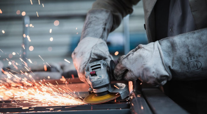 Cgil Lecco. Caldo e lavoro, firmato il protocollo nazionale sulle emergenze climatiche (Image by jannonivergall from Pixabay)