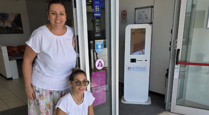 Acinque aderisce ai Punti Viola: sportelli territoriali al fianco delle donne Uno degli sportelli Acinque diventato Punto Viola