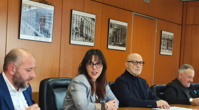 Lecco. Successo per il corso di preparazione ai concorsi pubblici Conferenza stampa polo formativo pubblica amministrazione