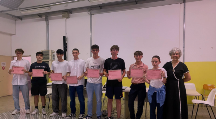 Istituto Badoni. Un anno scolastico ricco di successi e riconoscimenti per gli studenti I ragazzi del Premio Sirtori