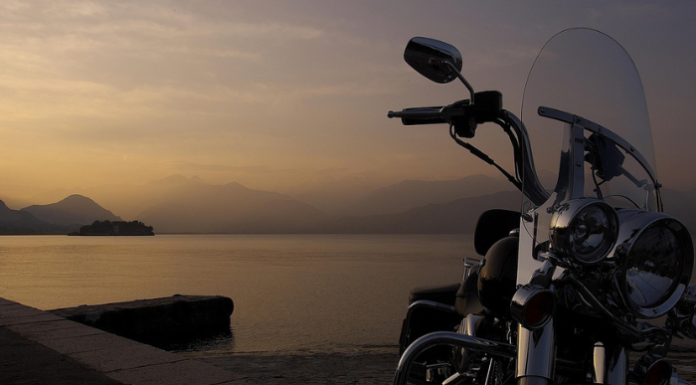 “Charity Run”, motociclisti in corsa per la solidarietà (Image by Scozzy from Pixabay)