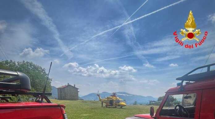 Donna colta da malore in zona San Tomaso, intervento dei soccorritori