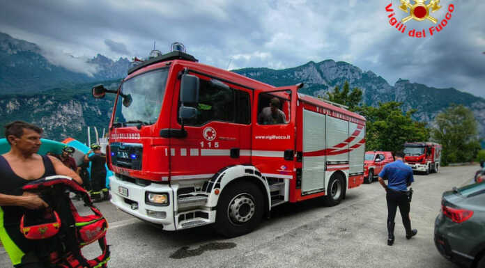 Sorprese dal maltempo mentre erano in SUP, cinque persone salvate al Moregallo