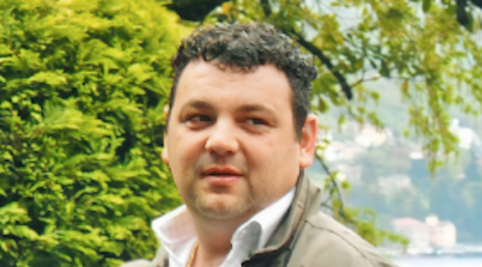 Torre de Busi piange Stefano, storico dipendente comunale. Aveva 44 anni stefano carenini torre de busi