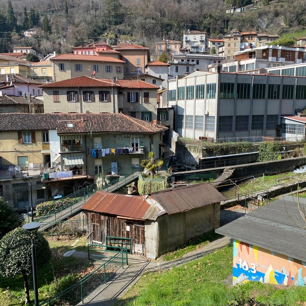 Diga Paradone casello custode Lecco