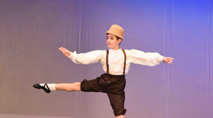 Giovane talento di Ballabio vola alla più famosa scuola di danza di Parigi Davide Badoni