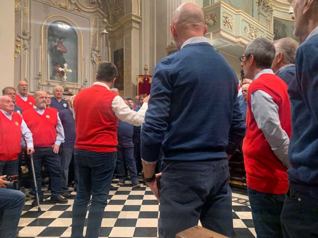 Fuipiano Cori 100 anni croce resegone 2025