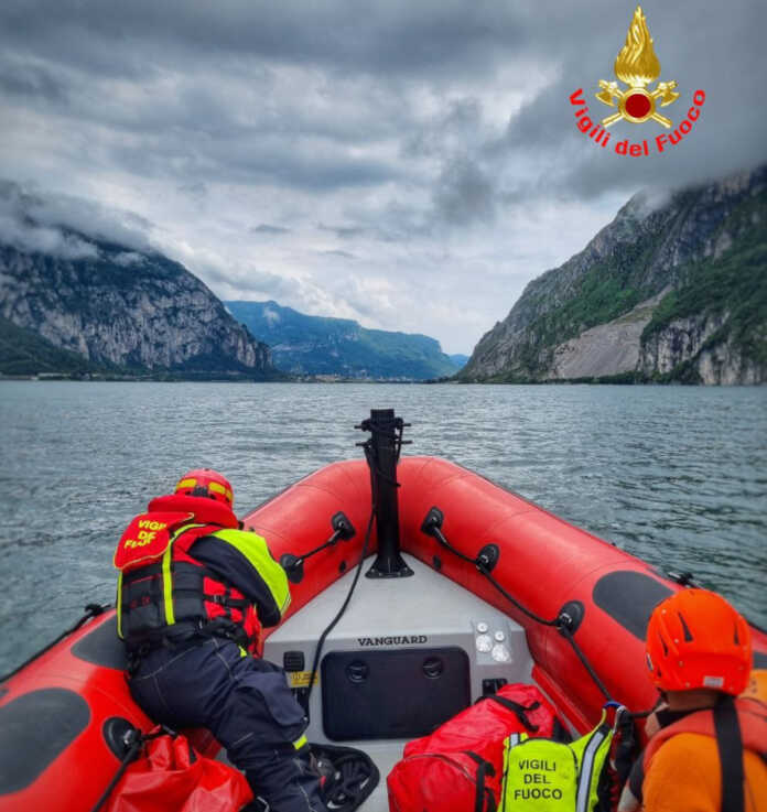 Vigili del Fuoco Gommone Vigili del Fuoco Gommone