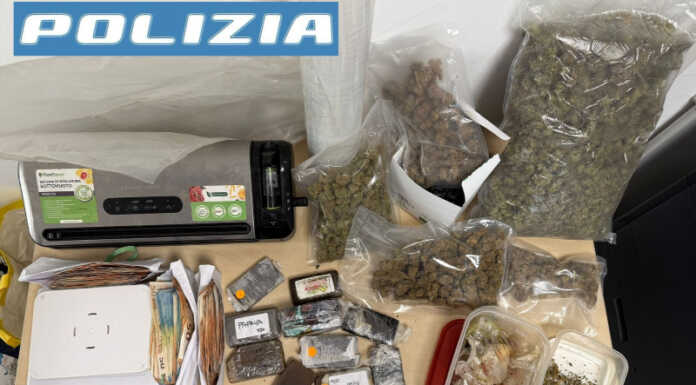 Blitz tra Milano e Monza, sequestrati 2,5 kg di droga e oltre 11mila euro in contanti