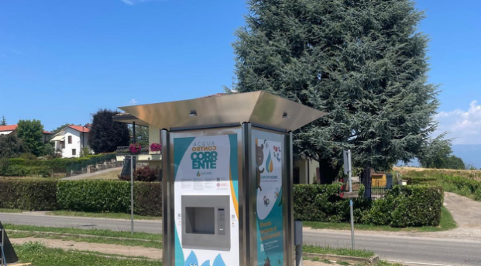 Casatenovo inaugura la terza casetta dell’acqua in via Dante Alighieri casetta acqua