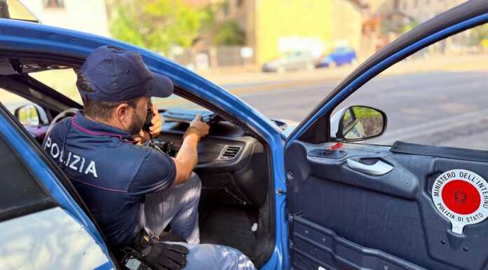 Furto in un negozio di Como, arrestato un 20enne domiciliato a Lecco