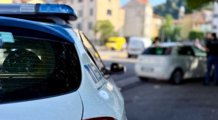 Protagonisti di risse violente, divieto di accesso alle aree urbane per 13 persone