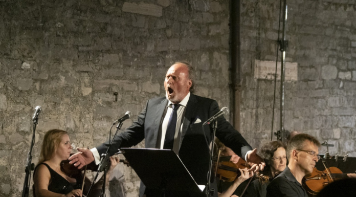 Varenna Festival. Il Gran Galà Lirico Sinfonico incanta Piazza San Giorgio concerto