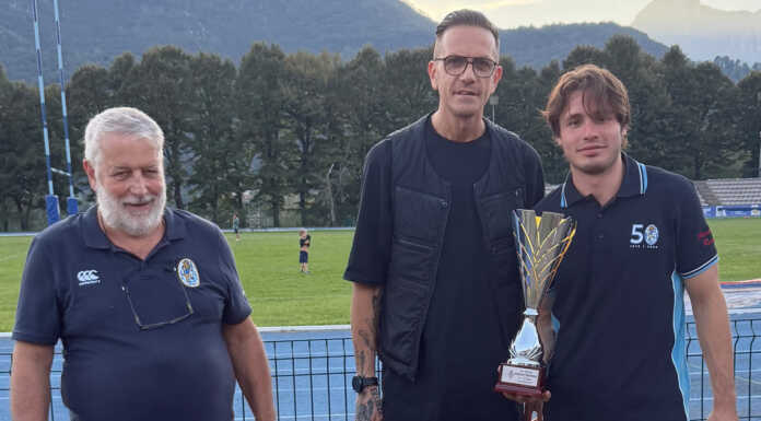 Rugby Serie A2. Il Rugby Lecco vince il “Bossini-Tentorio” Lecco premiazione Bossini Tentorio 20250921