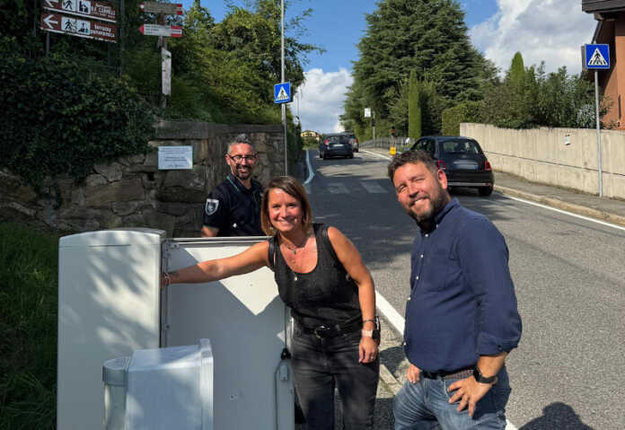 Montevecchia_via_Belvedere_accensione_impianti