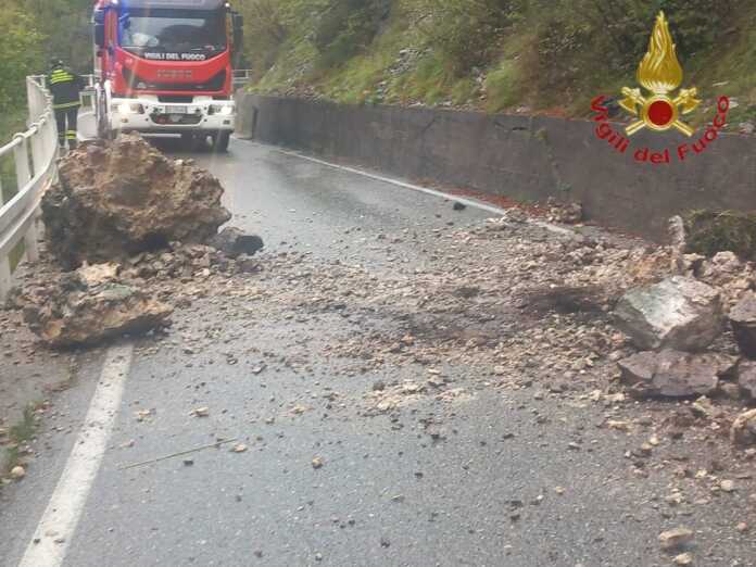Morterone Ballabio smottamento SP63 2025 (2)