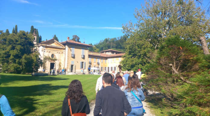 Olgiate, Villa Sommi Picenardi fa il pieno di visitatori con Ville Aperte