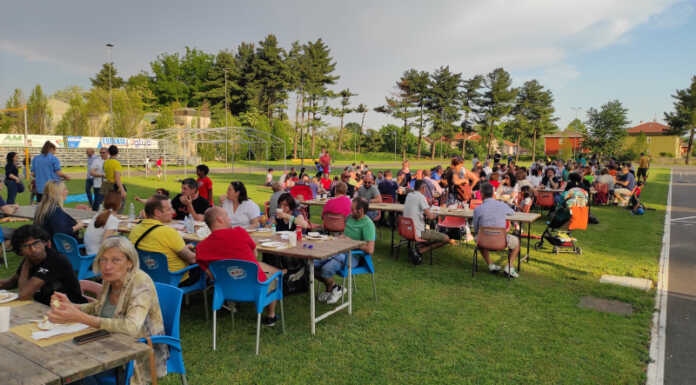 Paderno, cena indiana con Mehala: una serata di gusto e solidarietà