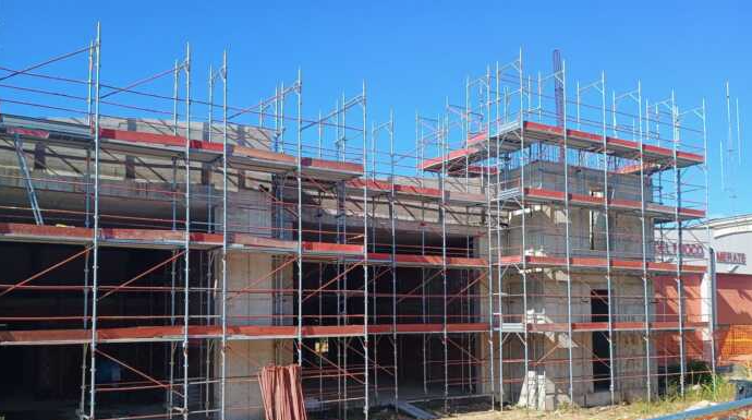 Infortunio al cantiere del polo del soccorso: interrogazione d Prospettive per Merate