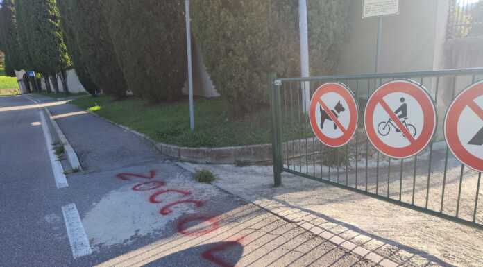 Merate, scritte offensive sui marciapiedi: individuato l’autore