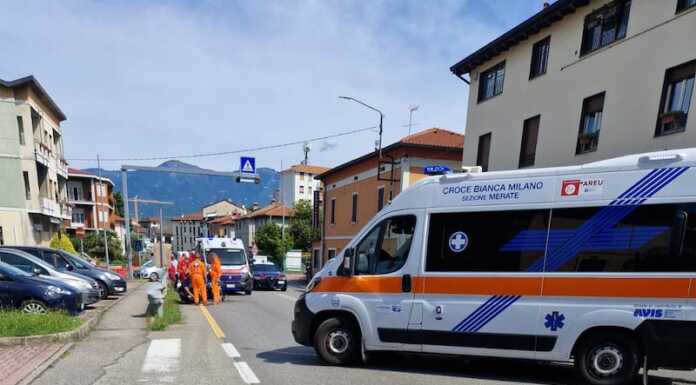 Calco, incidente in via Nazionale, pedone investito da una moto incidente calco