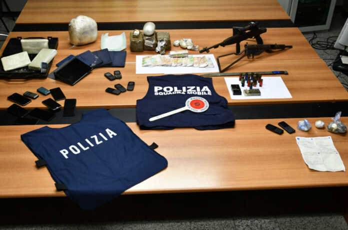 colico dorio spaccio boschi